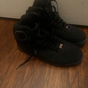 Men's sneakers